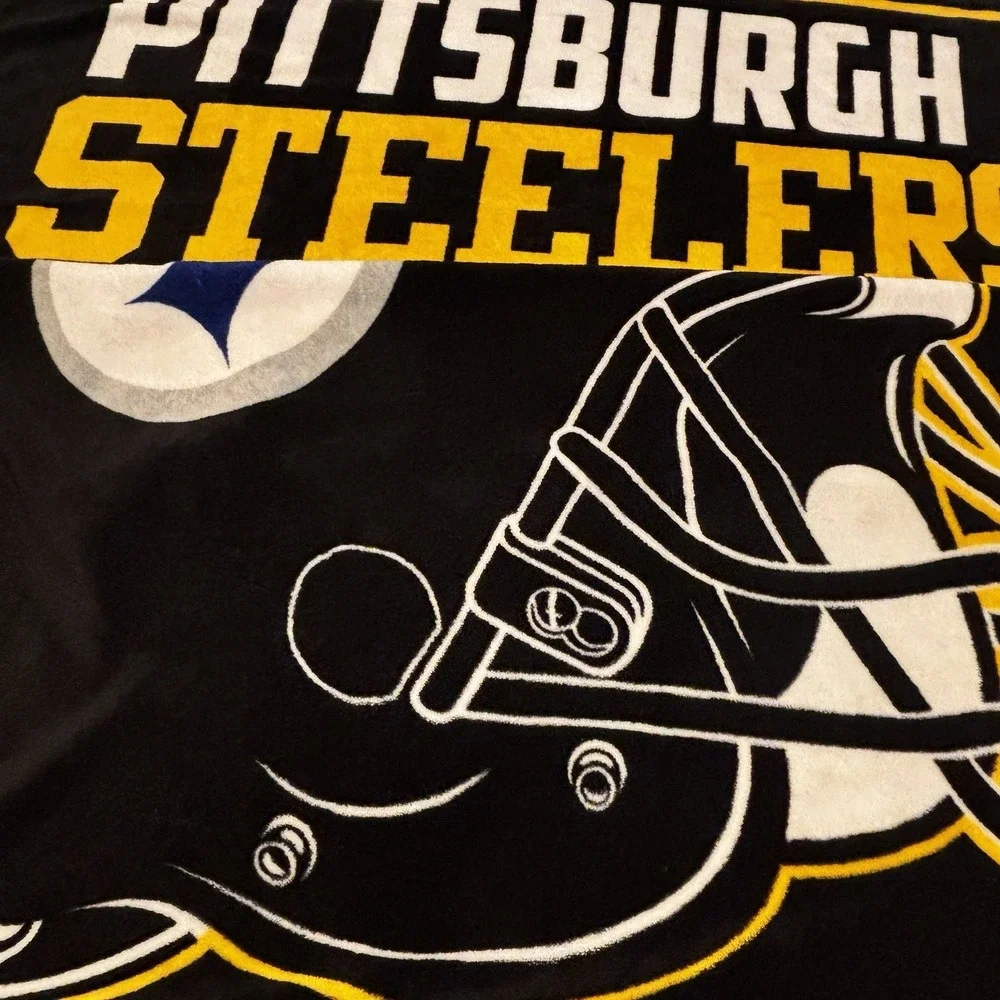 Pittsburgh Steelers Fleece Blanket Throw 50x60 Black Yellow Helmet Logo NFL‎